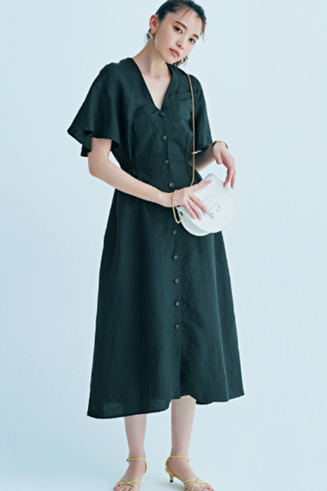 到了仲夏才发现，全身穿黑更适合，优雅冷静还不会显黑