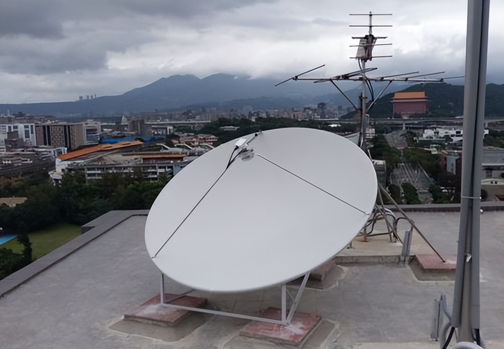 农村卫星信号锅,以前的卫星锅是什么信号