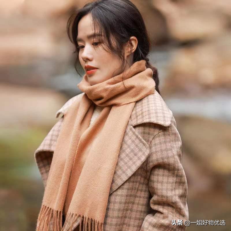 披肩羊绒围巾折扣,羊绒披肩围巾两用加厚