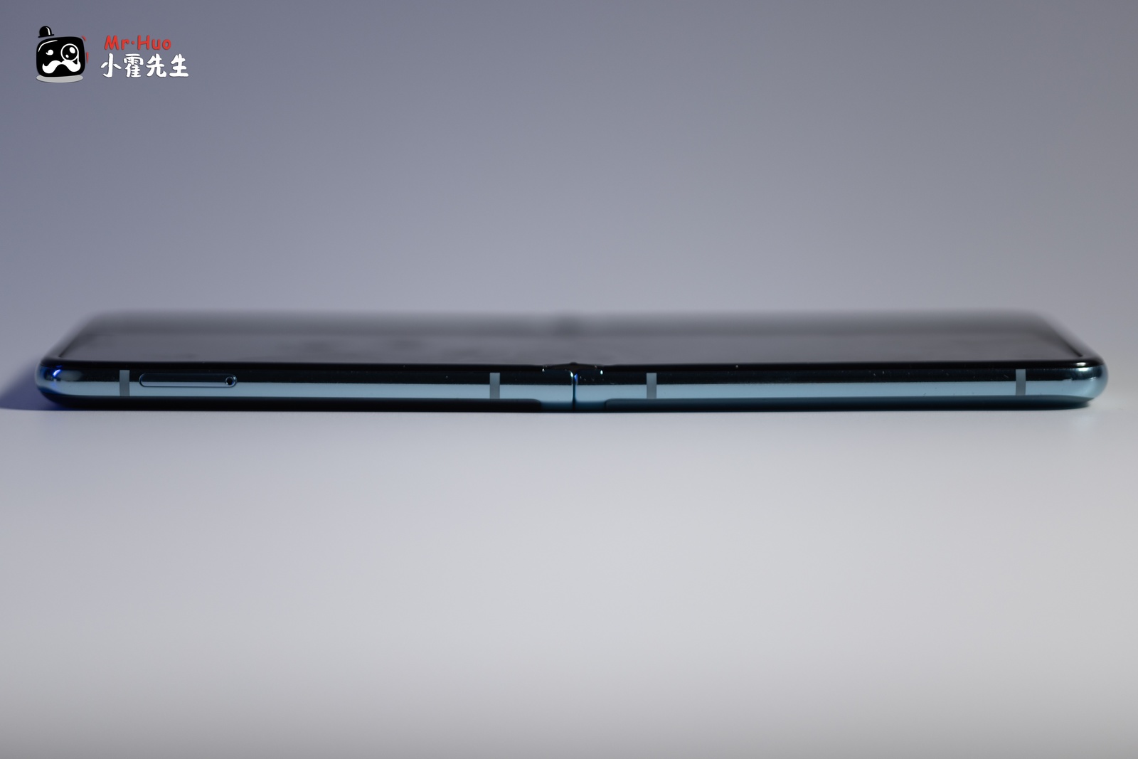 摩托罗拉折叠手机razr40ultra续航,摩托罗拉折叠手机razr40ultra