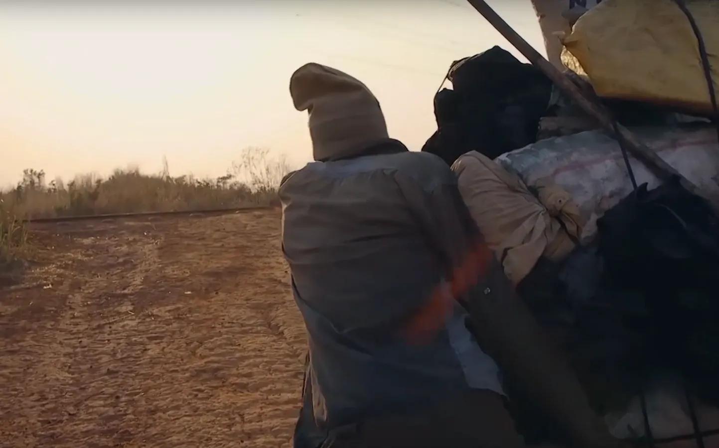 一直以为黑人穷是因为懒，真正了解后才发现，原来是自己太幸运