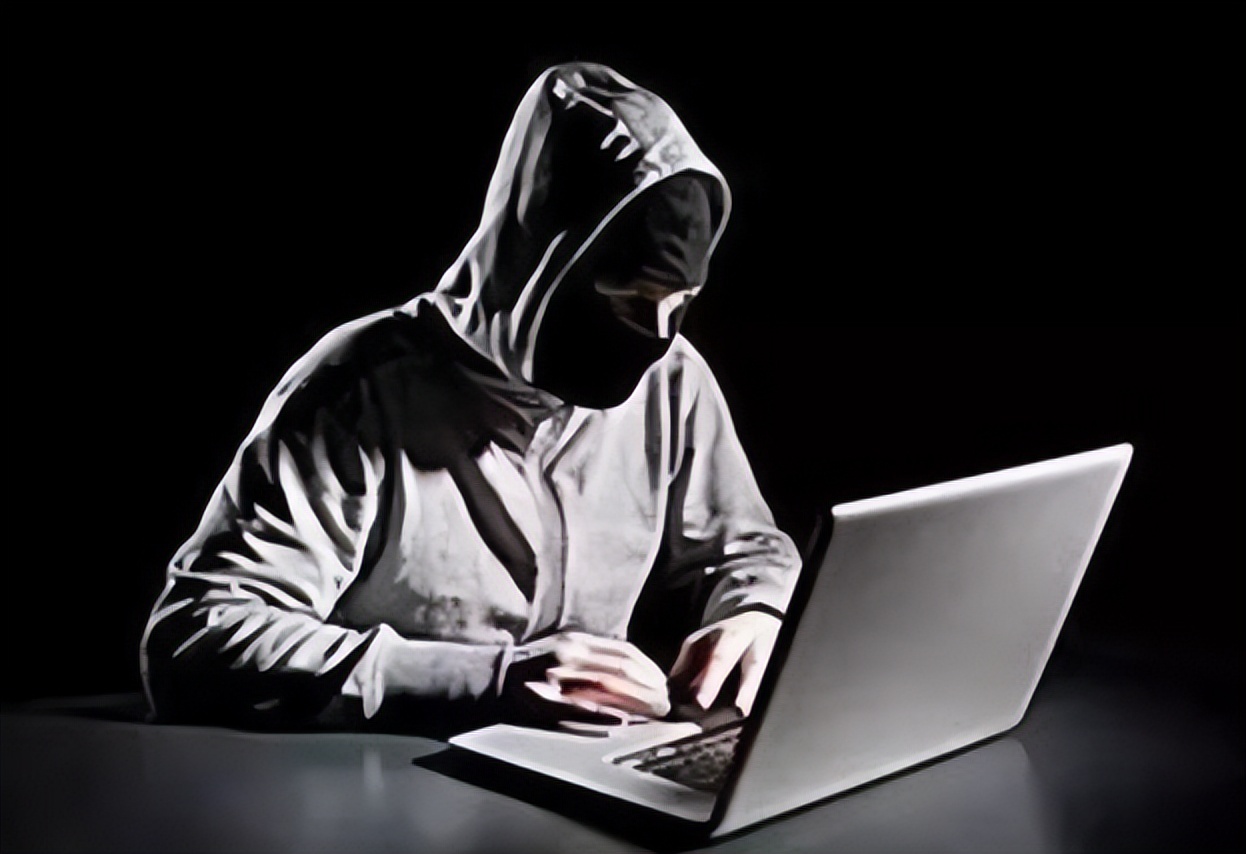 在家偷偷看黄色网站,真的不会有人知道吗?会被自己老婆查到吗?