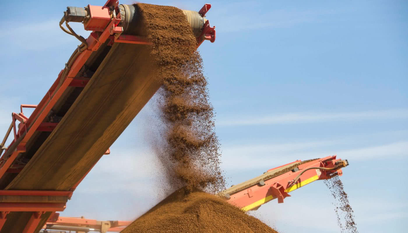 美国每年从中国进口多少炮弹,中国每年从美国进口多少玉米