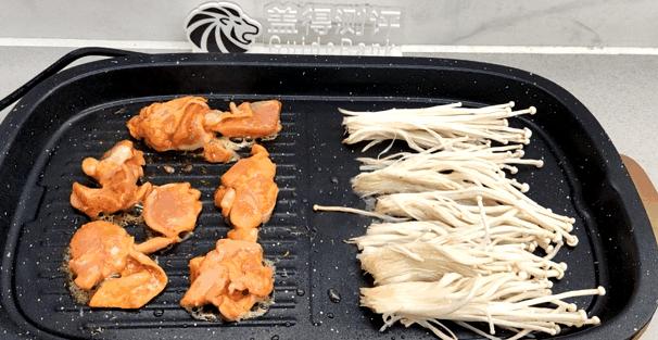 一个电烧烤炉帮你实现烤肉自由,适合在家烧烤的烧烤炉