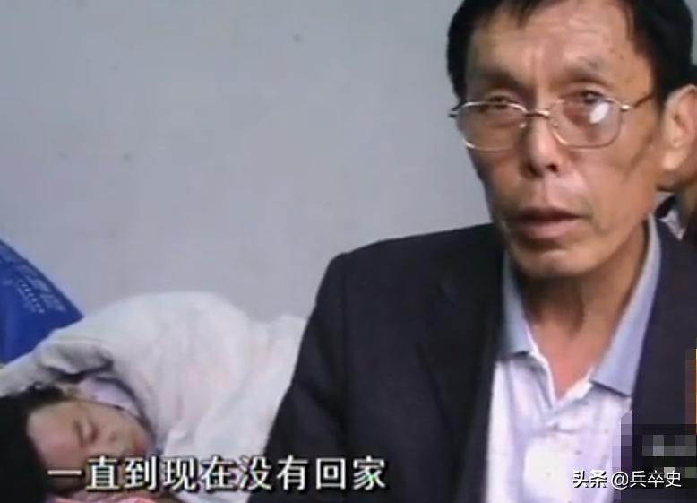 32岁小伙沉迷网络游戏死亡,网吧网瘾少年猝死的案例