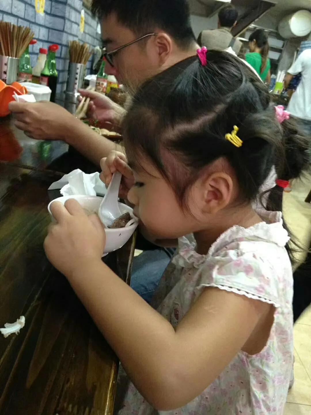 带孙女去贵阳玩,带着孙女自驾全国游