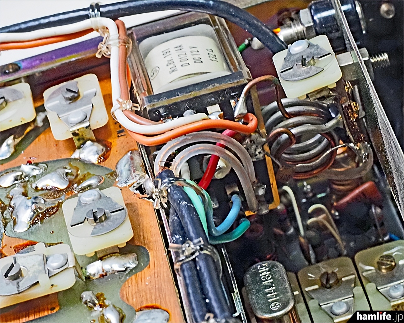 仓库惊现1968年全新业余无线电收发信机，ICOM前身制造