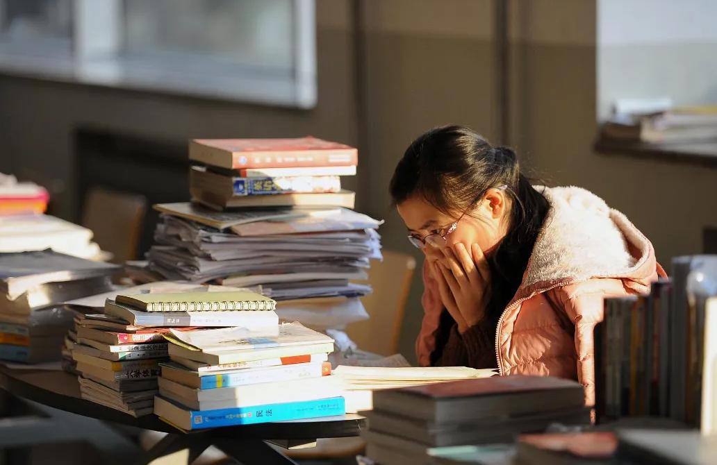 放弃三本选大专对吗,放弃民办二本选择公办专科的忠告