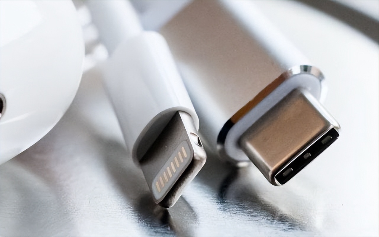 欧盟要求苹果必须使用type c接口 (苹果自研type-c mfi 芯片)