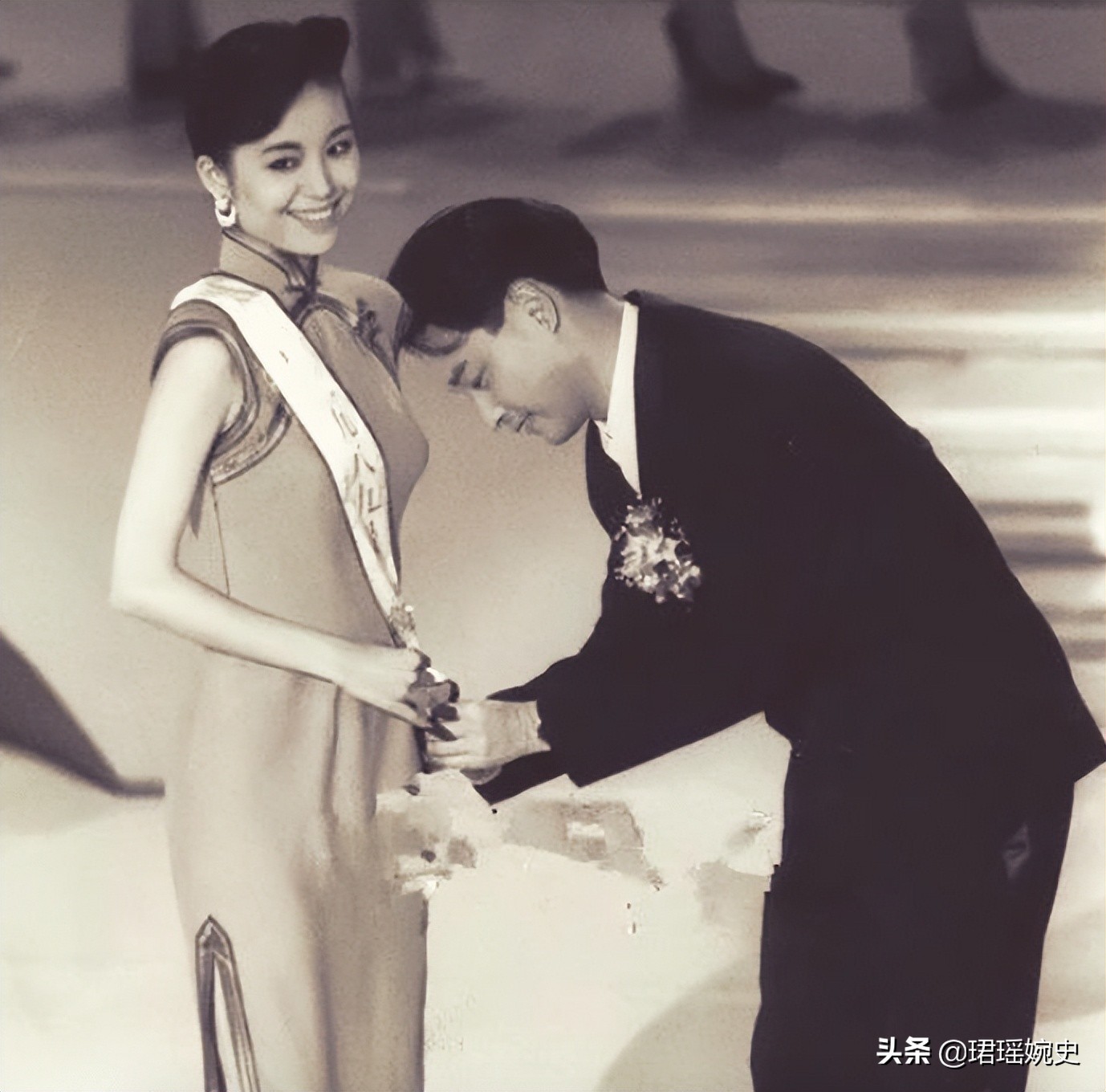 伍咏薇结婚13天守寡完整版,伍咏薇重提首段豪门婚姻