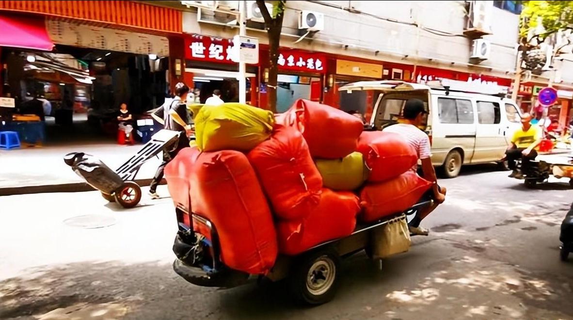 美军100年的装备盘点,美军的那些离谱的军用装备
