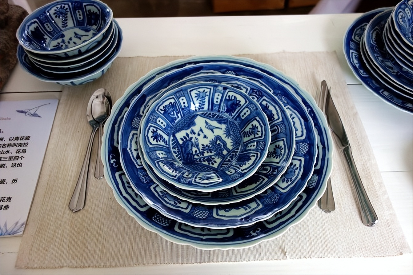 逛景德镇陶瓷市场,景德镇逛逛古镇了解陶瓷文化