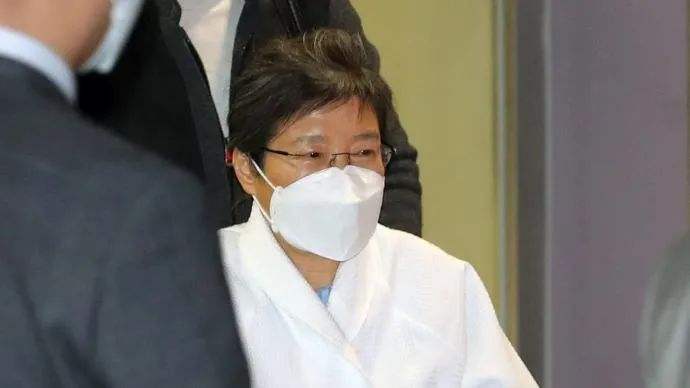 朴槿惠健康状况,朴槿惠今天的状况是什么样了