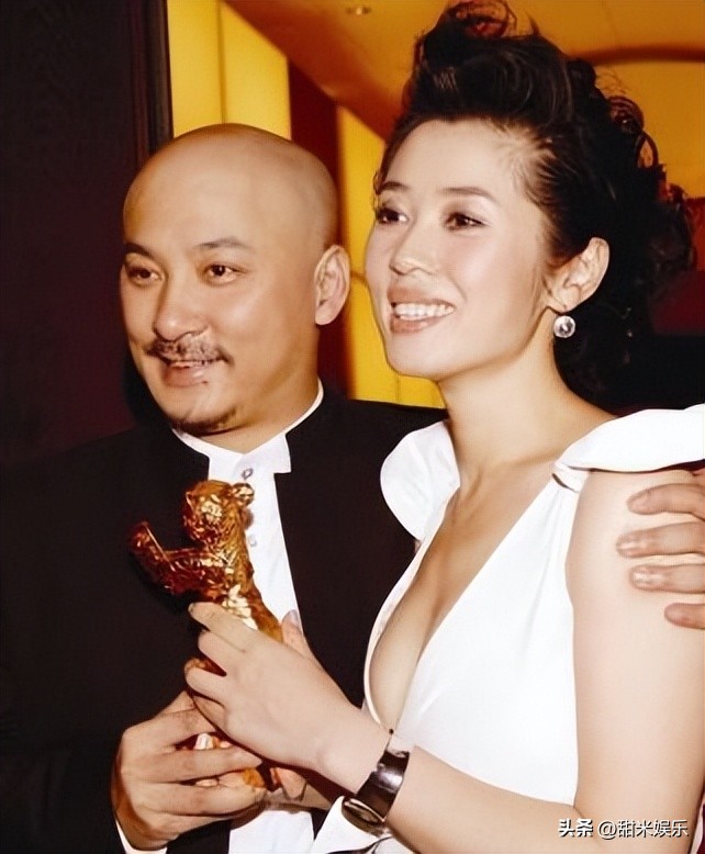 “暴躁人妻”张雨绮：掌掴汪小菲被甩600万，手刃前夫被称女战狼