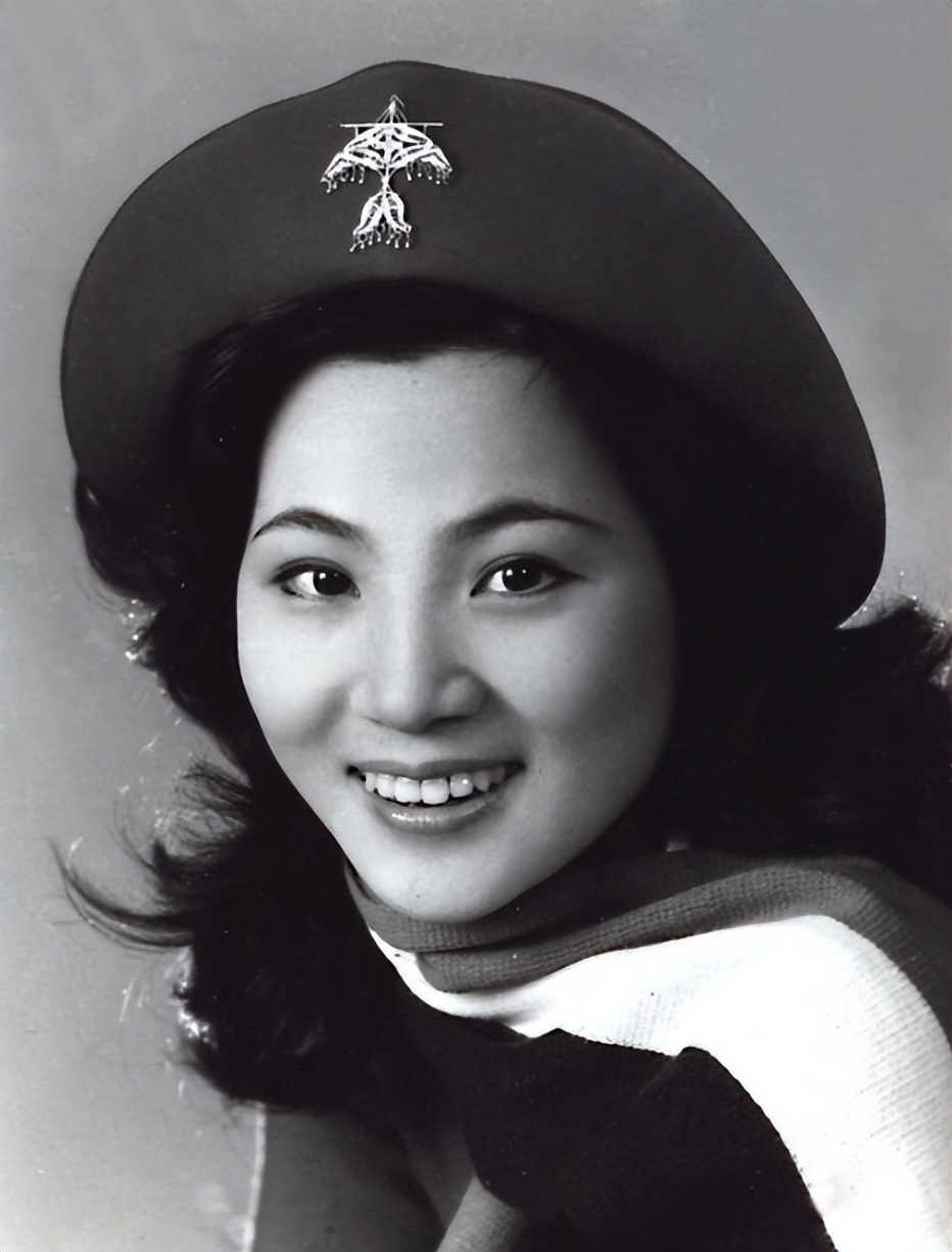 为了一个爵位，贝克汉姆脸都不要了？