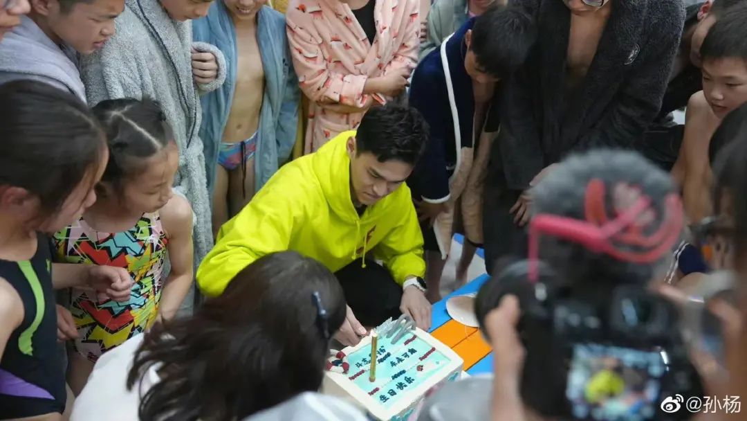 孙杨暴力抗检什么时候结束,孙杨事件抗检直播