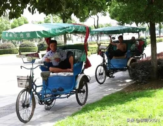 第一次出门打工的感觉,第一次出门打工需要准备多少钱