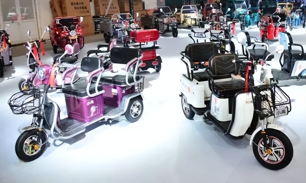 休闲三轮车怎么选？五羊、金彭、宗申、淮海哪个更好？为你解答