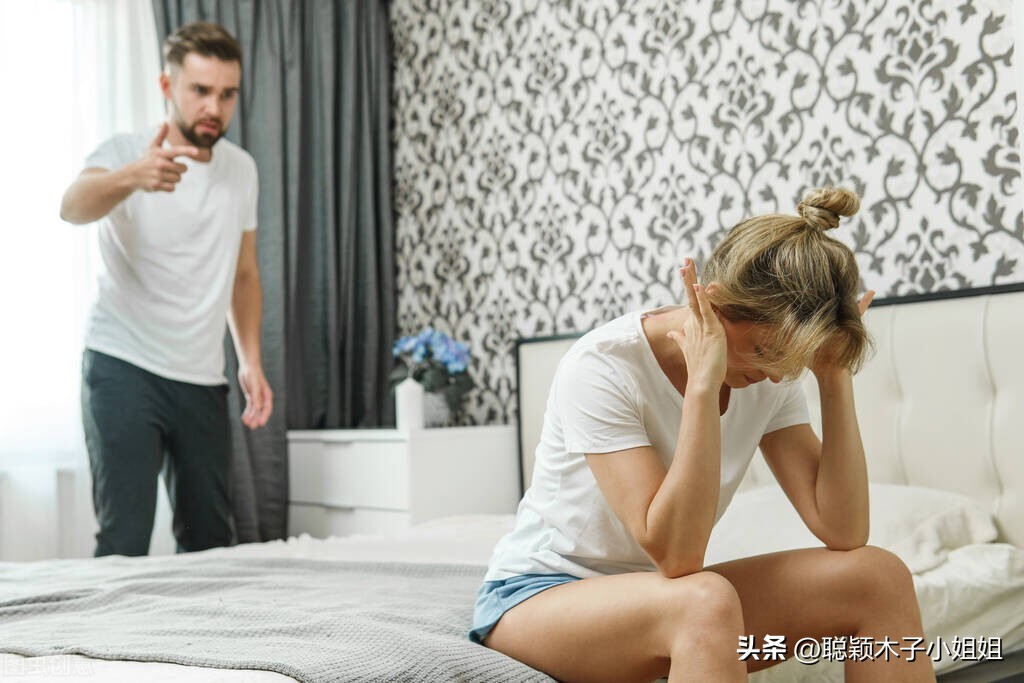 丈夫脾气暴躁摔东西,丈夫一吵架就摔东西