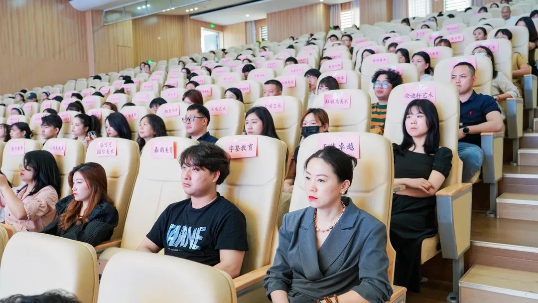 中国美术学院考级作品,中国美术学院考级表彰