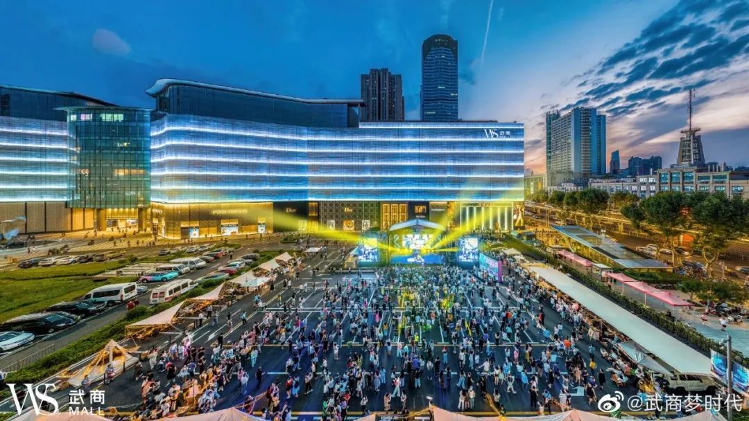 上海张园、成都SKP、武商梦时代“抢戏”，Q4热搜榜太热闹了！