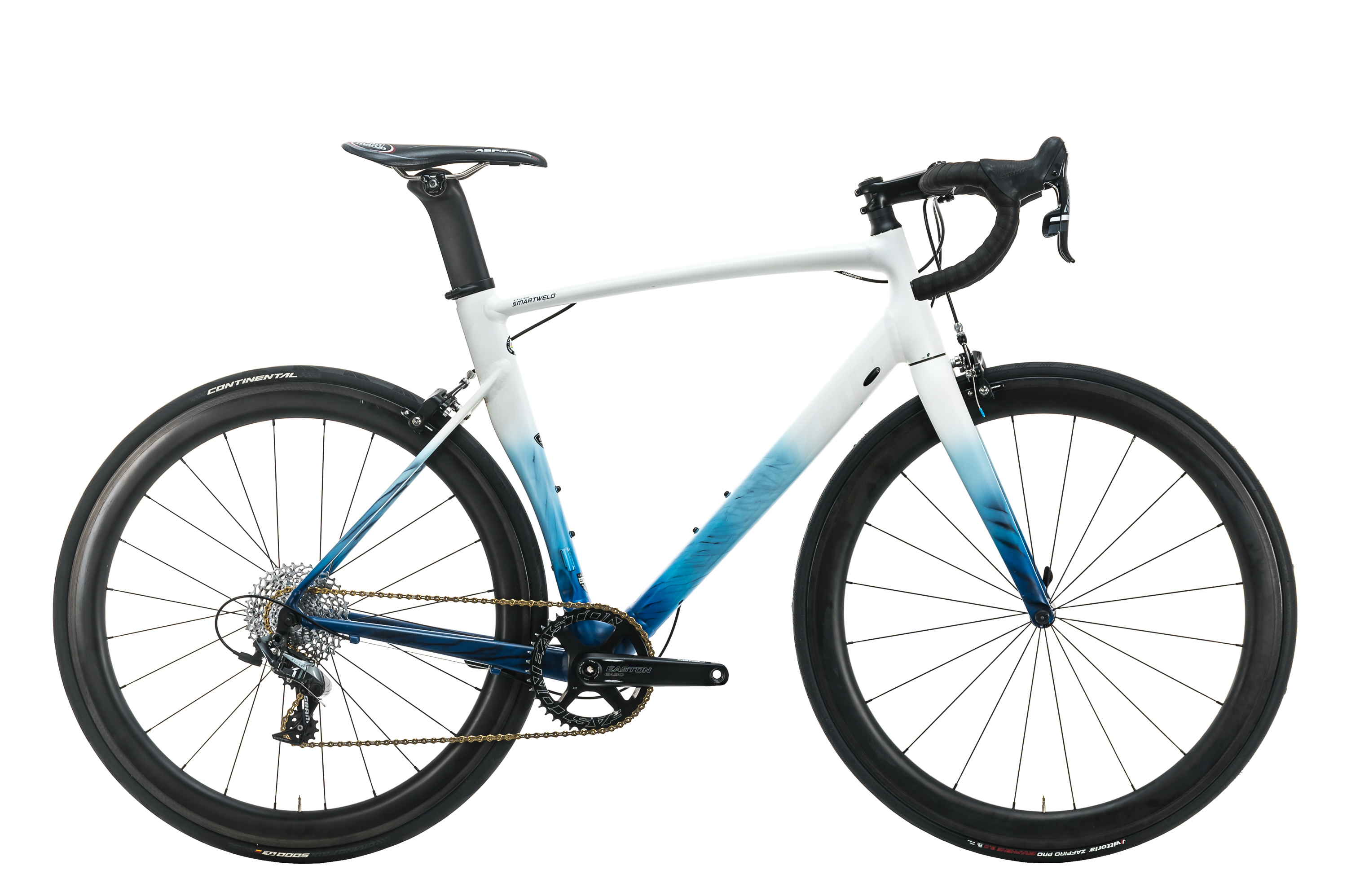 闪电自行车基础款和训练款区别,闪电自行车公路车哪款性价比最高