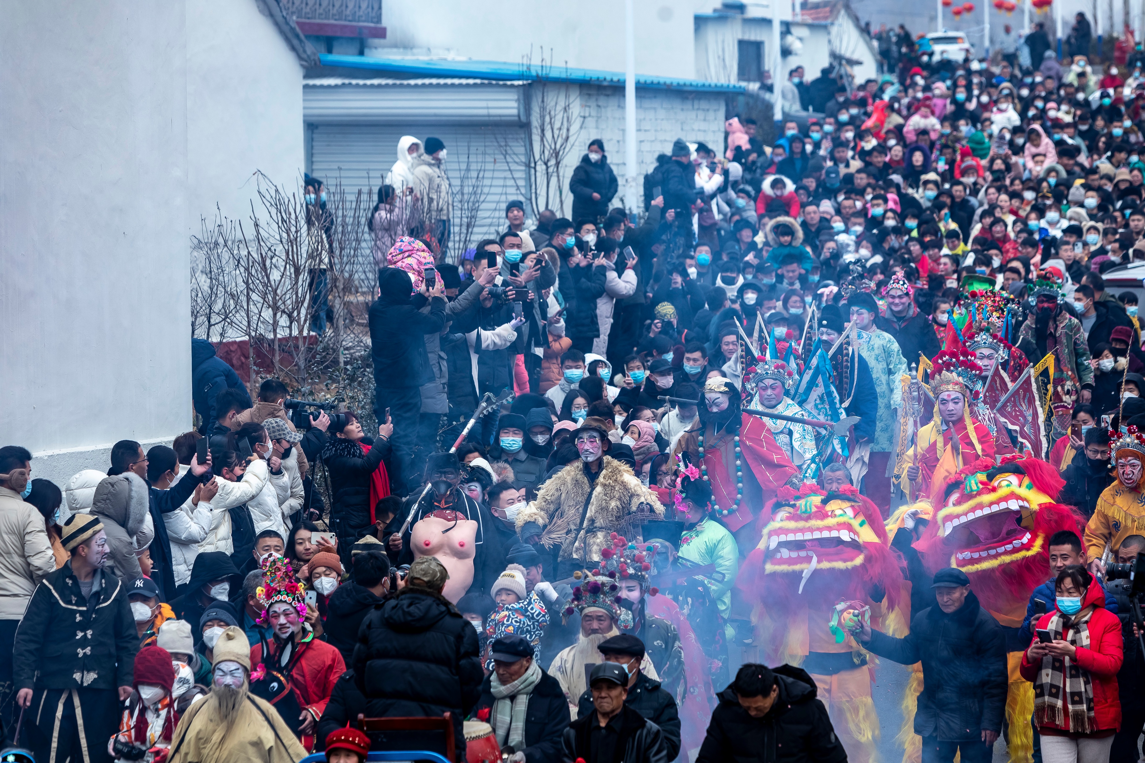 沂水大峪送火神时间,大峪村送火神舞狮