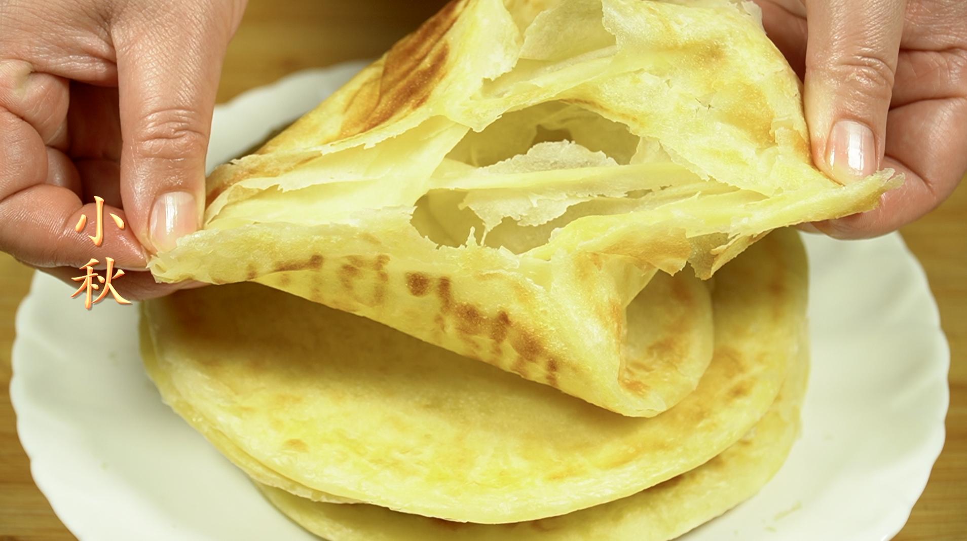 筋道油饼的家常做法,筋道的葱花油饼怎么做