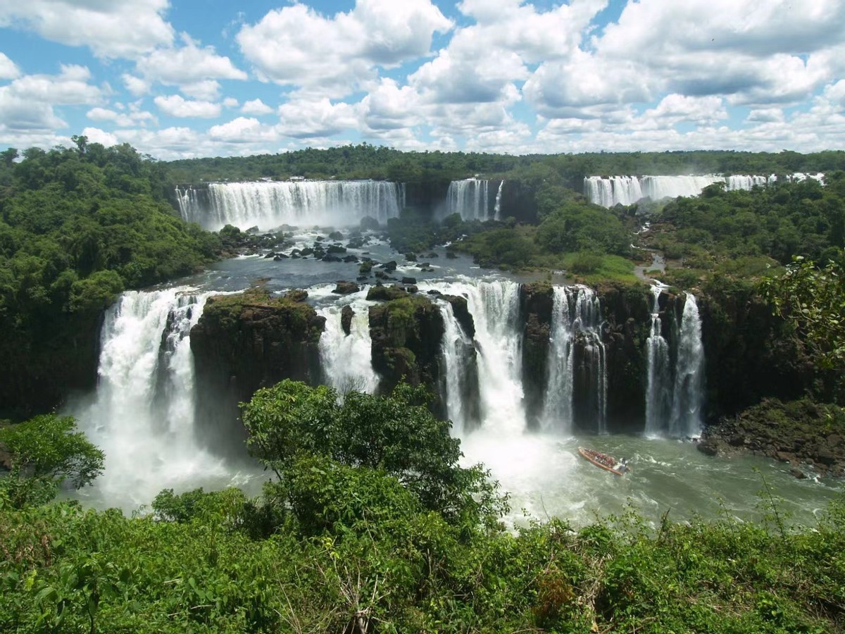 阿根廷南极旅游业,阿根廷比索旅游业