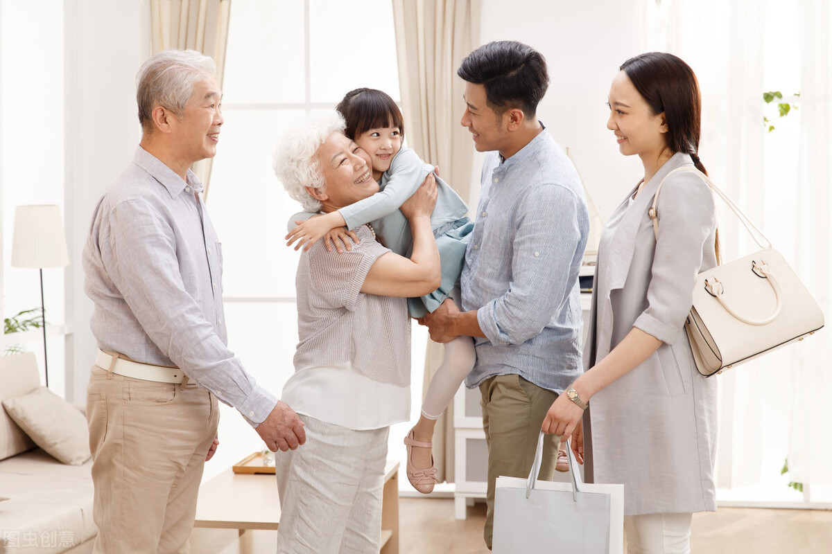 出国需要携带签证吗,出国需要携带物品