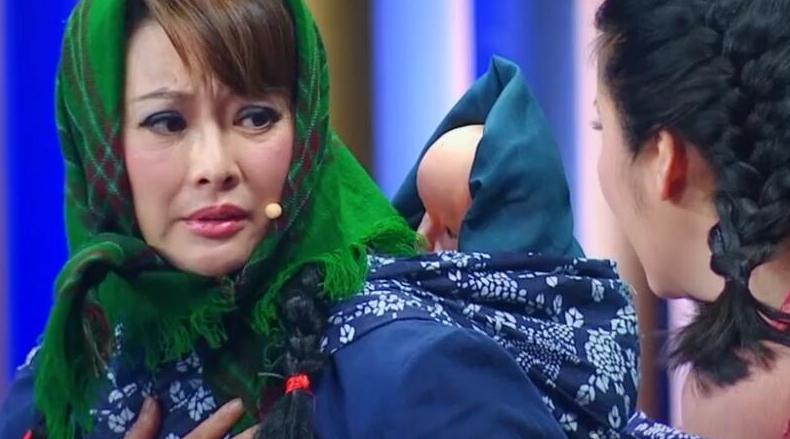 袁立偷狗搞笑视频,袁立讲偷狗的视频