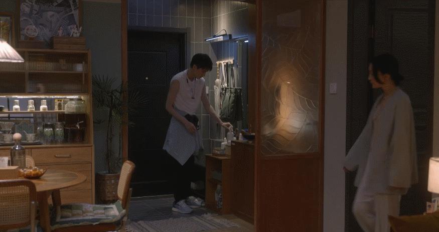 “小敏家”美上热搜,国产剧里的人们都不会为买房发愁吗?