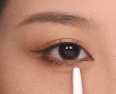 3ceovertake内双肿眼泡眼妆教程,单眼皮肿眼泡内双下垂眼妆画法
