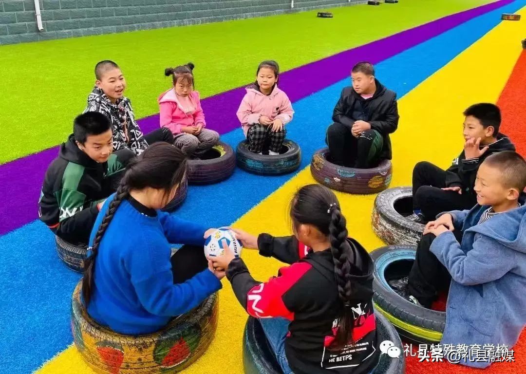 鐖卞績娴囩亴闈欏緟鑺卞紑,鐢ㄥ績鑱嗗惉闈欏緟鑺卞紑鐗规畩鏁欒偛瀛︽牎