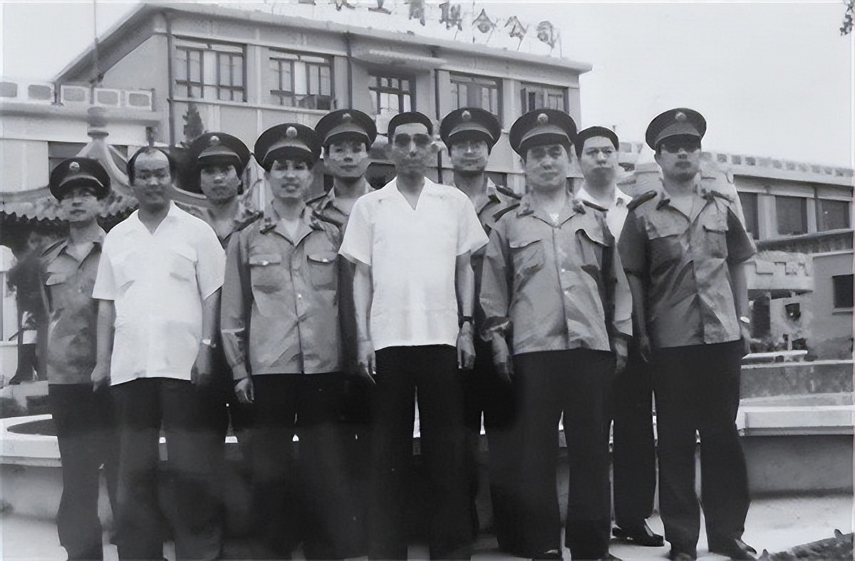 大邱庄禹作敏别墅现状：人去楼空，断垣残壁