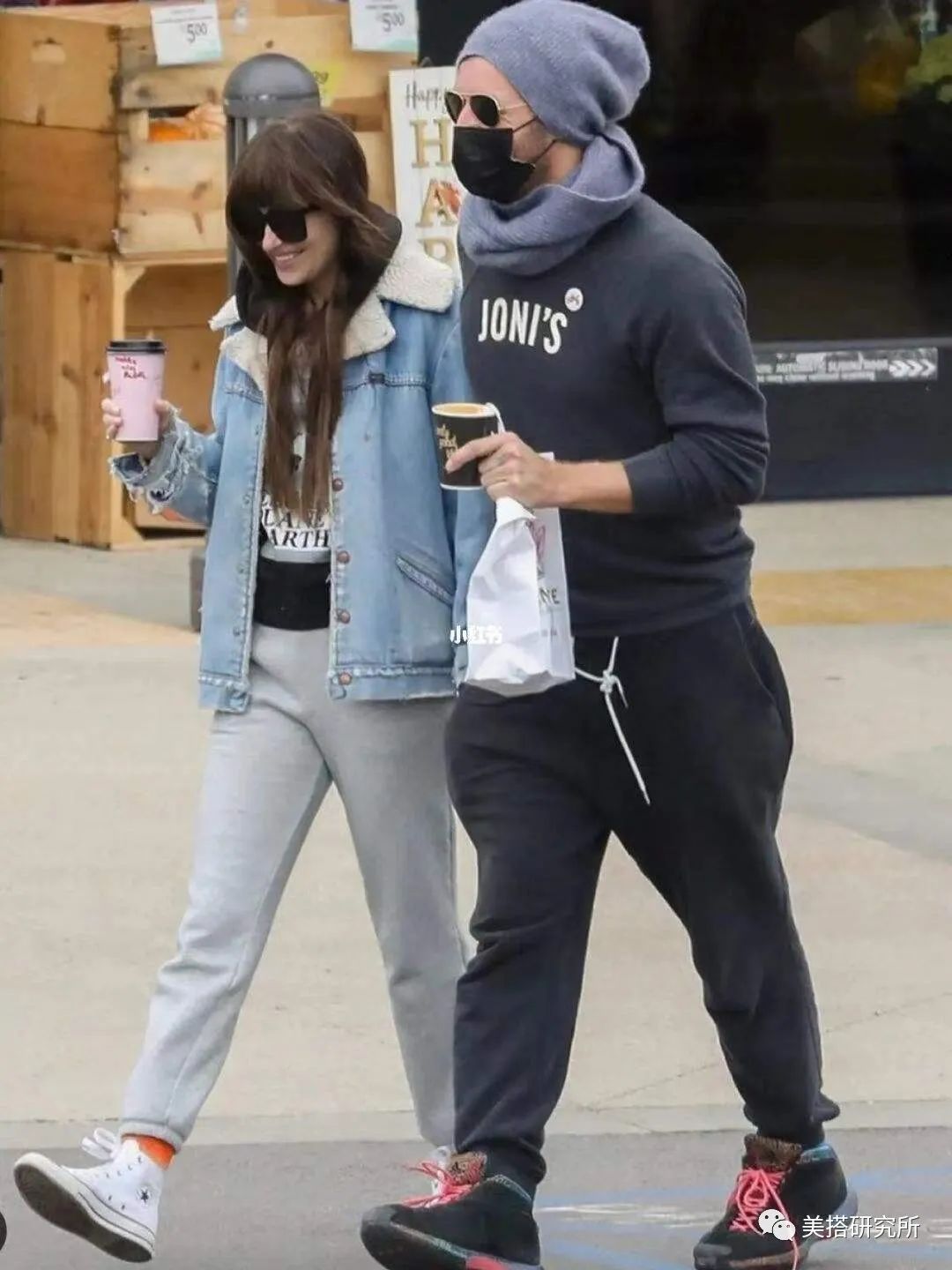 复古牛仔衣搭配什么裤子好看,复古牛仔衣搭配什么裤子