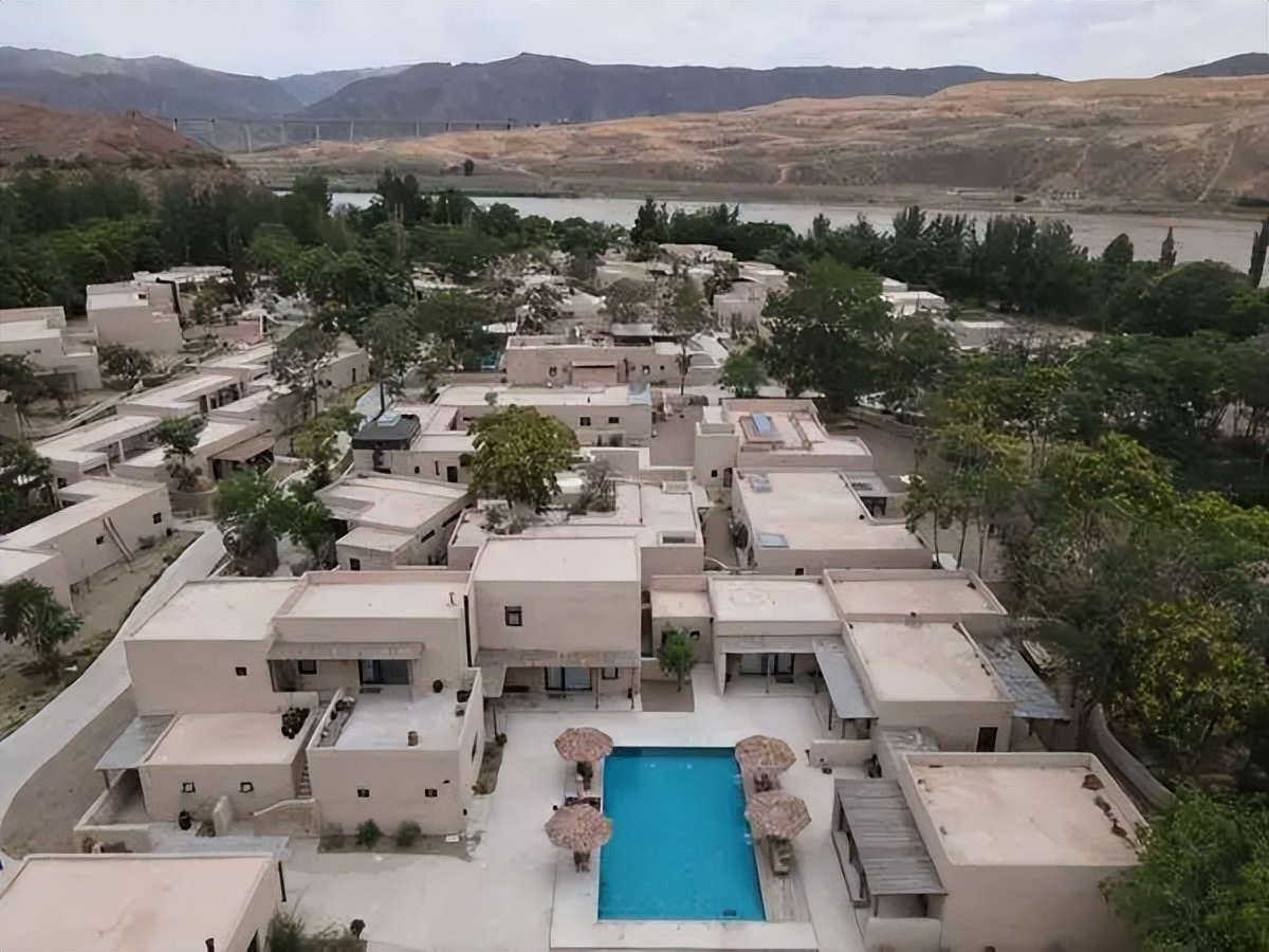 58岁孙兴晒演出视频,孙兴慜吃酒席随礼