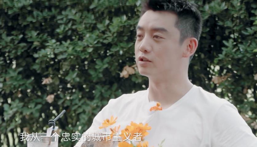 这恋爱脑，难怪被全网骂？