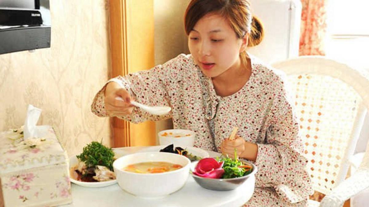 月子期间饮食不当引起的后果,坐月子营养不良后遗症怎么治