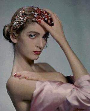 10位“冻龄魔女”：有人72岁身材还像27岁，91岁老祖心态宛如少女