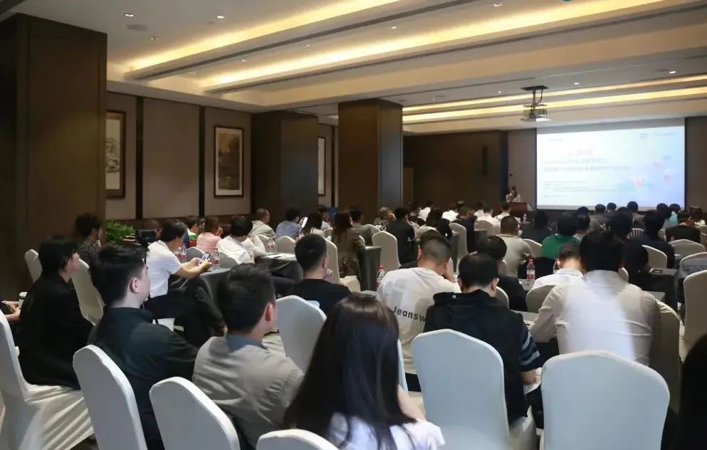 国贸期货机构投资者服务产业论坛成功举办川投云链受邀圆桌论坛