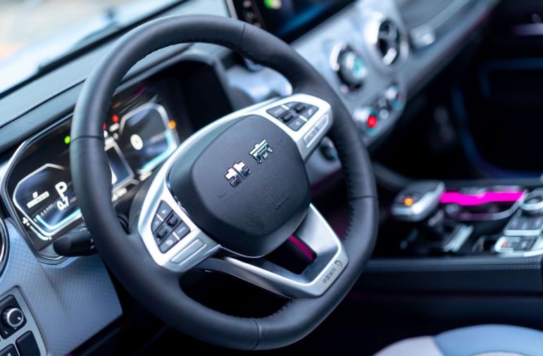 20万没要坦克300提了BJ40城市猎人版，试驾890公里，车主有话要说