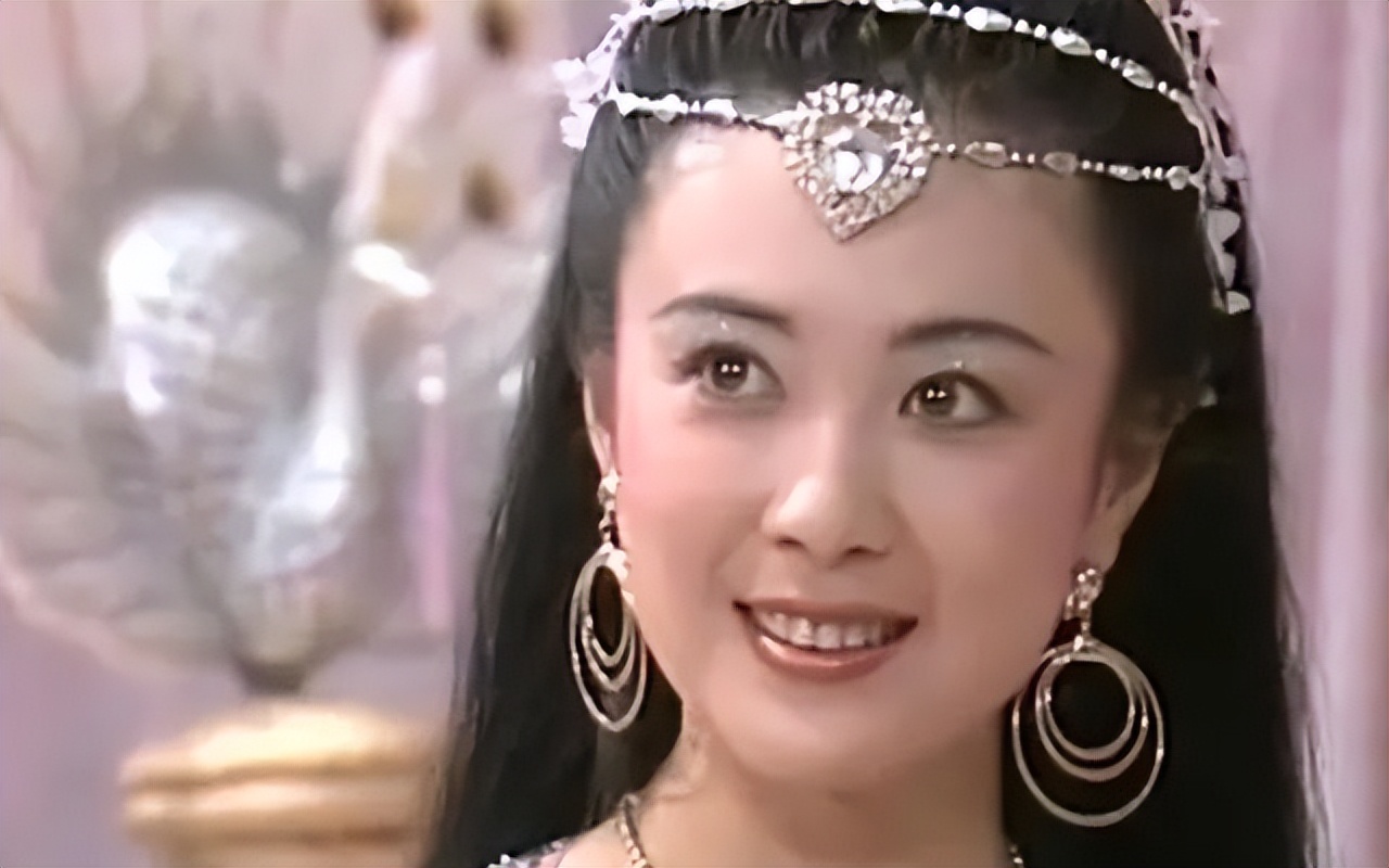 最美妲己彻底被拉下神坛,最美妲己惊艳的视频