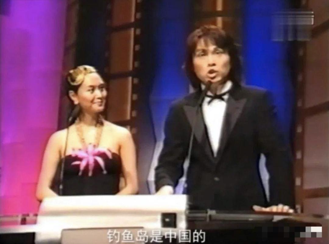 周星驰巅峰之作喜剧之王经典片段,香港第一喜剧之王是谁