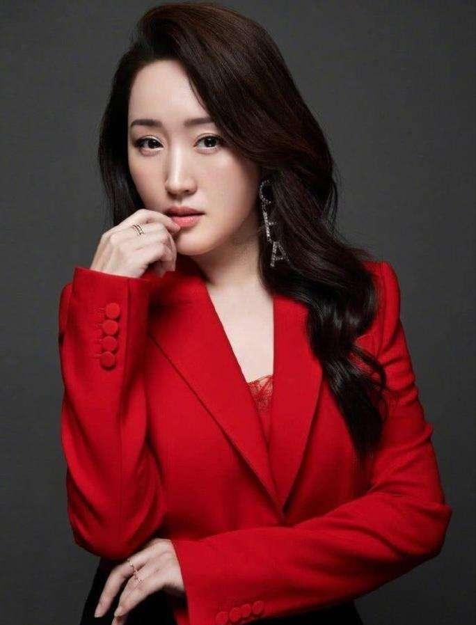 杨钰莹恋爱分手后现在过得怎么样,杨钰莹谈初恋现状