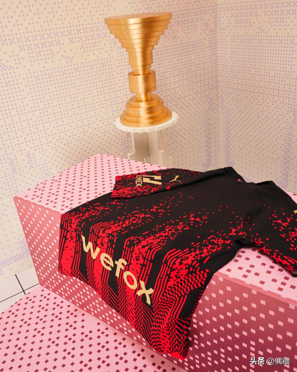 c罗海报最新,thedugout限量签名海报