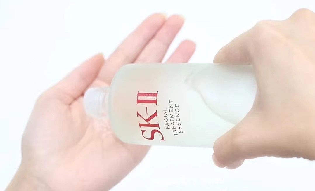 公认好用的四款大牌“精华水”，攒钱也要买一个，你打算入哪款？