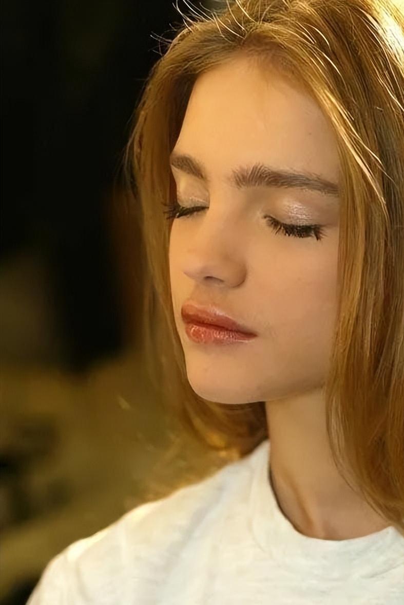 LV太子妃-名模水果娜