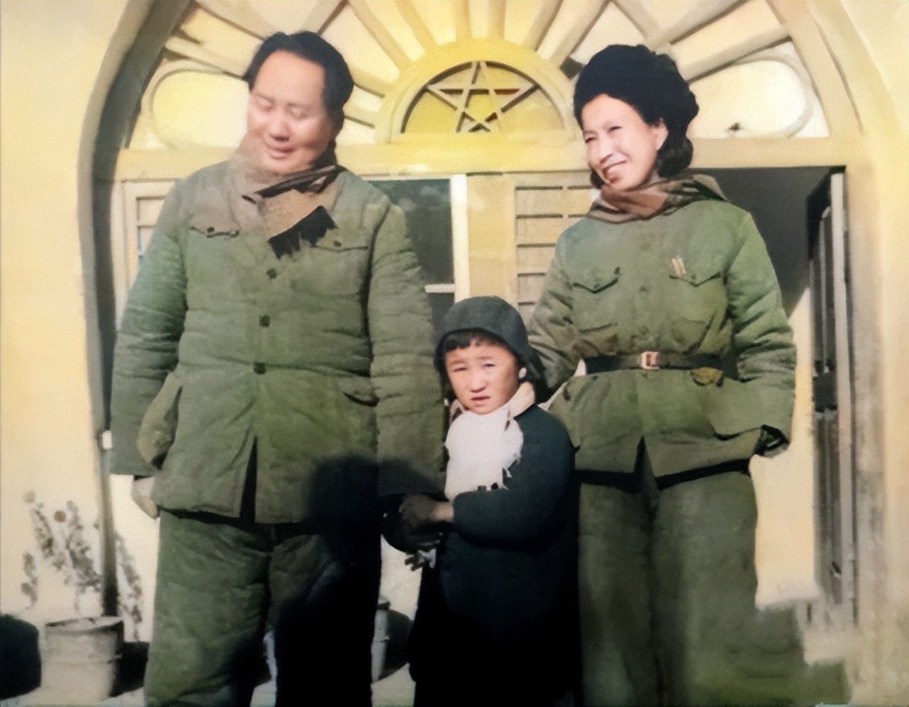 39张毛*东泽**主席的彩*图色**片，再现一代伟人的风采