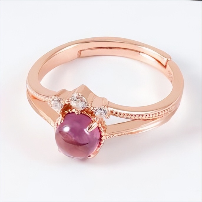 七夕节如何正确秀恩爱,七夕怎么过都在秀恩爱晒礼物